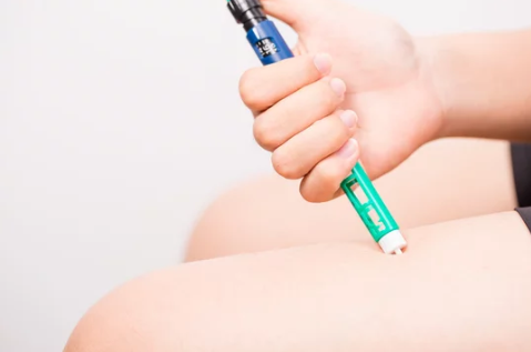 Diagram showing where to inject NAD including abdomen and thigh subcutaneous injection sites